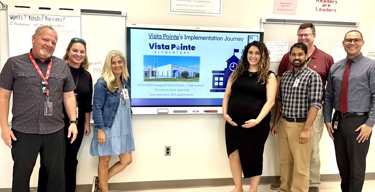 Wrapping up our ILI Showcase with these incredible principals! ✨
Celebrating wins, sharing ideas, and building a stronger foundation for next year!
#ScienceOfReading #SmallGroupInstruction #FoundationalSkills #ReadingCelebrations