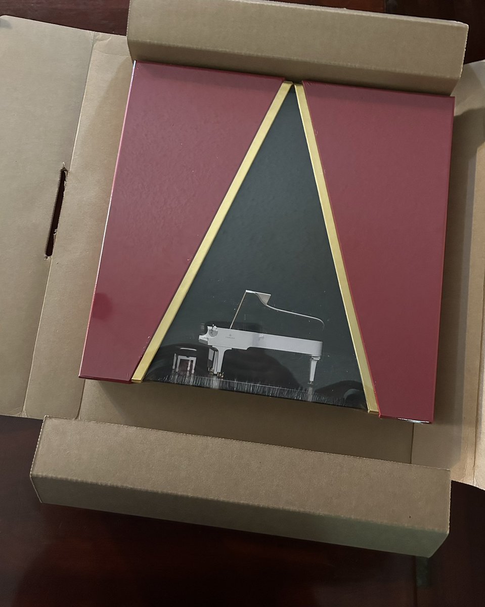 shellfire25's tweet image. Ahh, the wait is over