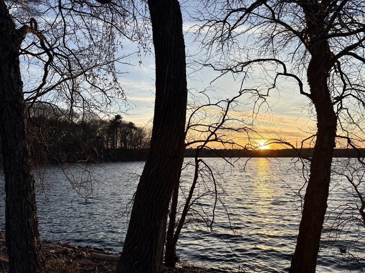 Erin Cooke, MD (@erincookemd) on Twitter photo Fabulous weather to complete lucky 🍀 #13 #bostonmarathon2025! Lucky as in was relearning to walk a year ago with the extra hardware, thanks to the great care from colleagues <a href="/DenverHealthMed/">Denver Health</a> & <a href="/VUMChealth/">Vanderbilt Health</a>! A steady, joyful run today - grateful for the support which got me here! Fabulous weather to complete lucky 🍀 #13 #bostonmarathon2025! Lucky as in was relearning to walk a year ago with the extra hardware, thanks to the great care from colleagues <a href="/DenverHealthMed/">Denver Health</a> & <a href="/VUMChealth/">Vanderbilt Health</a>! A steady, joyful run today - grateful for the support which got me here!