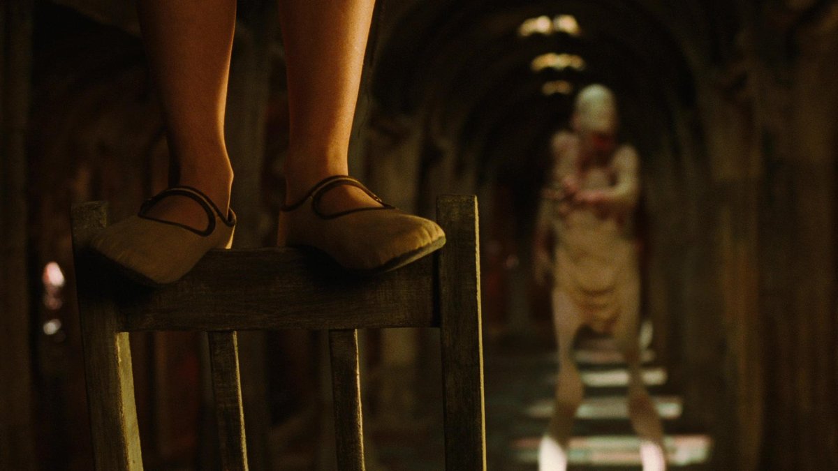 ⏪️ WEDNESDAY, APRIL 23 AT 7PM: PAN'S LABYRINTH⁠
⁠
In 1944 Spain, a young girl must complete three tasks to become an immortal princess in a magical land while navigating the ruthless violence of her army officer stepfather in the real world.

🌳 ragtagcinema.org/film/pans-laby…