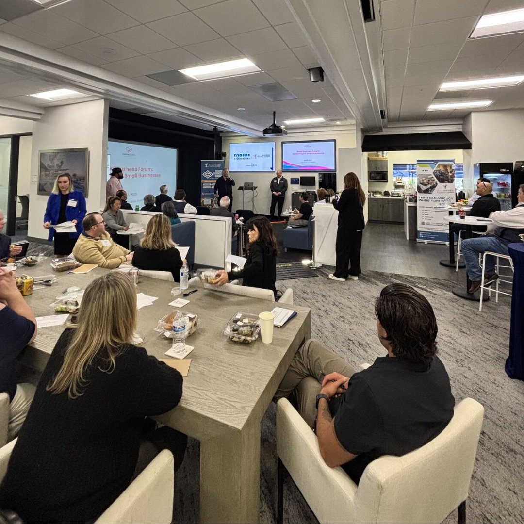 sdbizchamber's tweet image. Last week’s Small Biz Forum featured marketing tips from @ScatenaDaniels + a legal update from @Littler. Stay tuned for the next!

#nsdbc #networkingSD #SanDiegoMarketing #business #event #smallbusiness #HR #chamber #law #marketing #connect