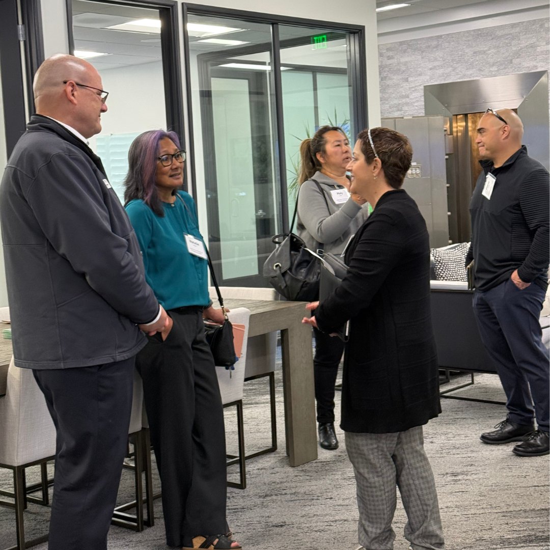 sdbizchamber's tweet image. Last week’s Small Biz Forum featured marketing tips from @ScatenaDaniels + a legal update from @Littler. Stay tuned for the next!

#nsdbc #networkingSD #SanDiegoMarketing #business #event #smallbusiness #HR #chamber #law #marketing #connect