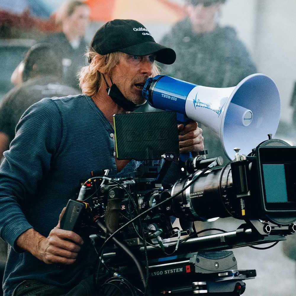 DiscussingFilm's tweet photo. A live-action ‘OUTRUN’ movie is in the works with Michael Bay set to direct.

Sydney Sweeney will produce the film.

(Source: Deadline) https://t.co/EhjwEGm8jA