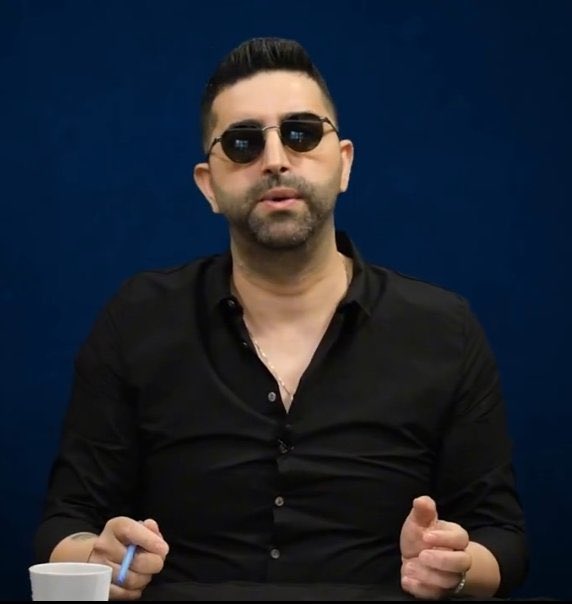 Fenerbahçe şampiyonluğu kaybetmiş olabilir ama sayın Ali Koç takımla yemek yedi ve takım kenetlendi odaklandı hatta o kadar kenetlendi ki şampiyonluğun gittiğini fark etmemişler 
(  <a href="/sercanhamzaolu/">Sercan Hamzaoğlu</a>)