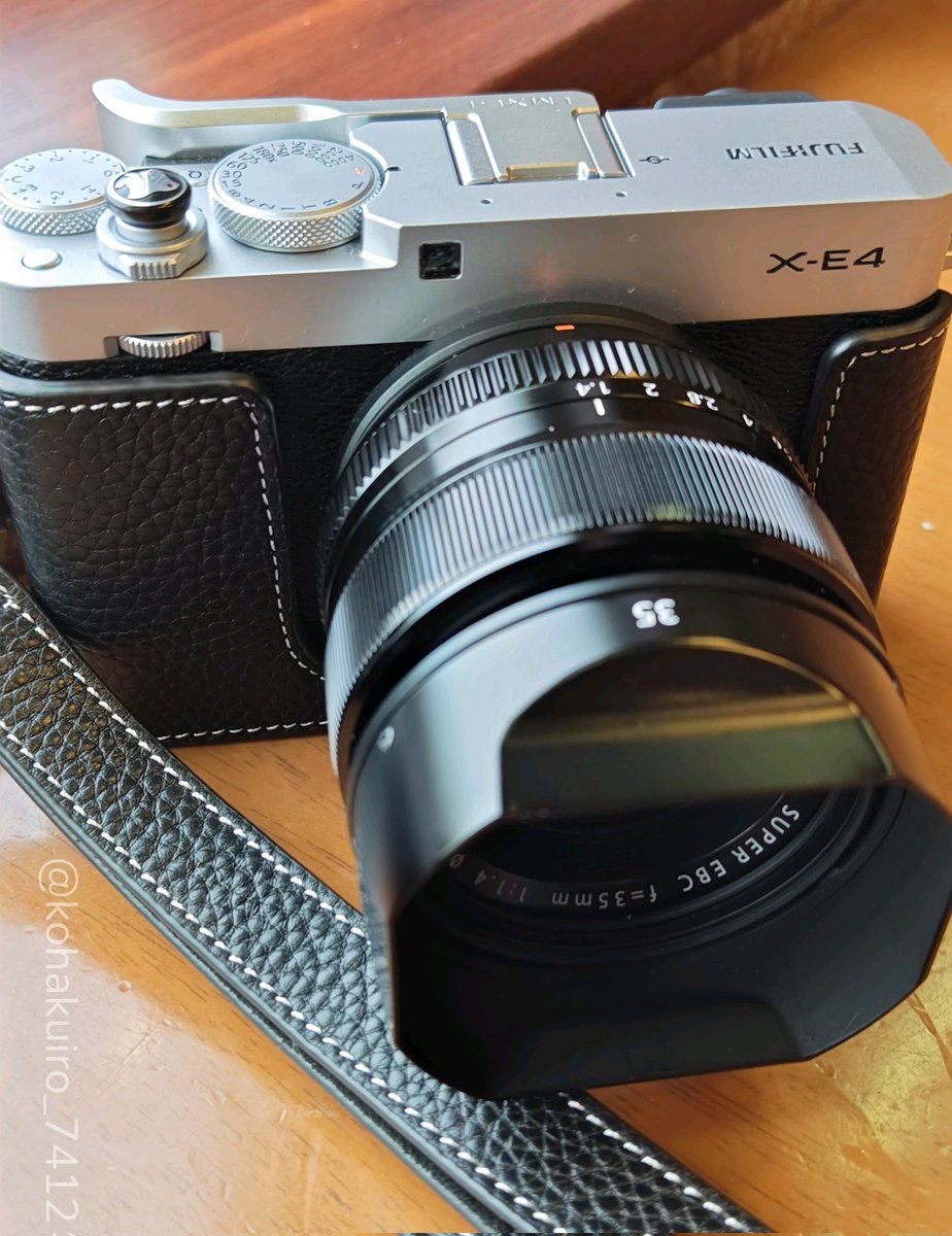7412_may's tweet photo. 私の愛機📸🥰

FUJIFILM
#FUJIFILM_Xseries
#XT5
#XE4
#instax
#instaxSQ20 https://t.co/2AHb25PKKM