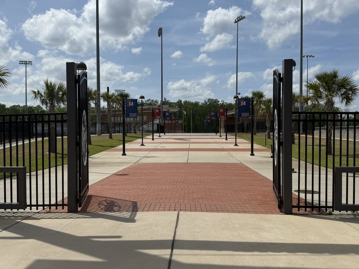 North Stanly Baseball (@_nsbaseball) on Twitter photo Thanks to <a href="/fmupatsbaseball/">FMU Baseball</a> for allowing the Comets to get some on field work today. Absolutely beautiful facilities with a Top Notch coaching staff!
#cometsbaseball Thanks to <a href="/fmupatsbaseball/">FMU Baseball</a> for allowing the Comets to get some on field work today. Absolutely beautiful facilities with a Top Notch coaching staff!
#cometsbaseball