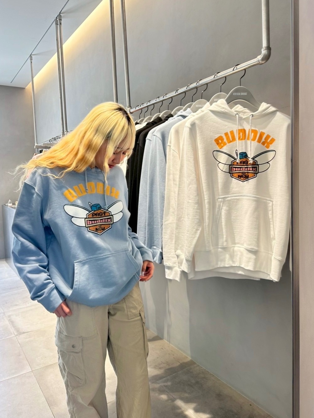 Amazon.co.jp: FANTASTICS buddix バディ パーカー ベージュ L