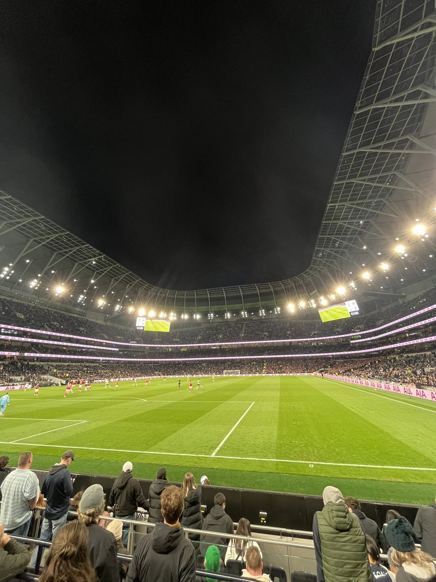 📍White Hart Lane

#COYS🤍