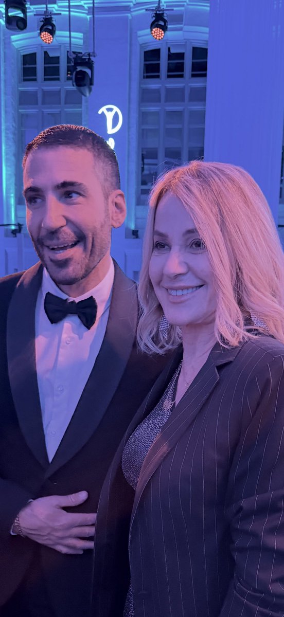 nadiacomaneci10's tweet image. What a beautiful night @LaureusSport 2025