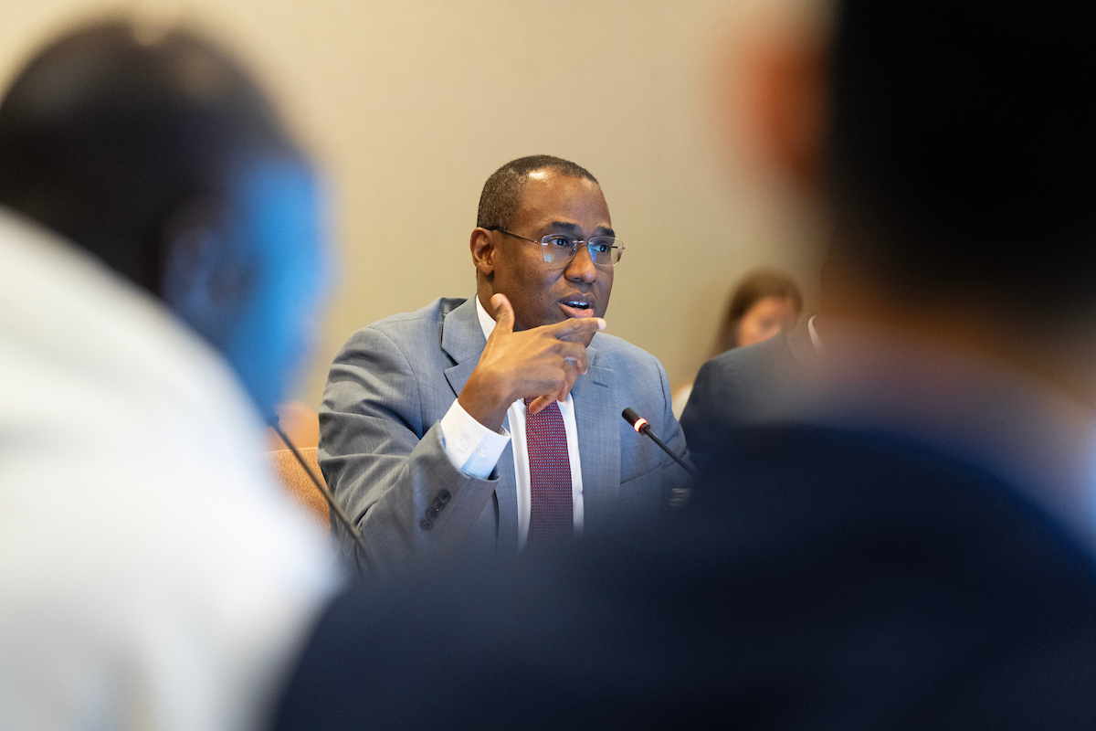 NigelClarkeJa's tweet photo. Very engaging discussion at #IMFMeetings with our #IMFJournalismFellows visiting @IMFNews from various continents. We discussed how global economic developments impact their regions and how their countries can seize the opportunity to drive change that benefits their people. https://t.co/jr89gXvtVe