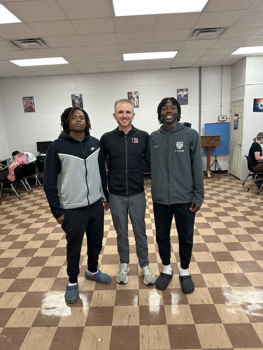 Tanner High School Recruiting (@thsfootball0) on Twitter photo Thanks West Alabama for stopping by today and visiting with a few of our guys! Coach Fletcher and Coach Ragland we enjoyed hosting y’all today look forward to having yall back for spring ball! #RattlerNation #THSProspects
<a href="/CoachTFletcher/">Thomas Fletcher</a> <a href="/reggieragland/">Reggie Ragland</a> <a href="/uwa_football/">West Alabama FB</a> Thanks West Alabama for stopping by today and visiting with a few of our guys! Coach Fletcher and Coach Ragland we enjoyed hosting y’all today look forward to having yall back for spring ball! #RattlerNation #THSProspects
<a href="/CoachTFletcher/">Thomas Fletcher</a> <a href="/reggieragland/">Reggie Ragland</a> <a href="/uwa_football/">West Alabama FB</a>