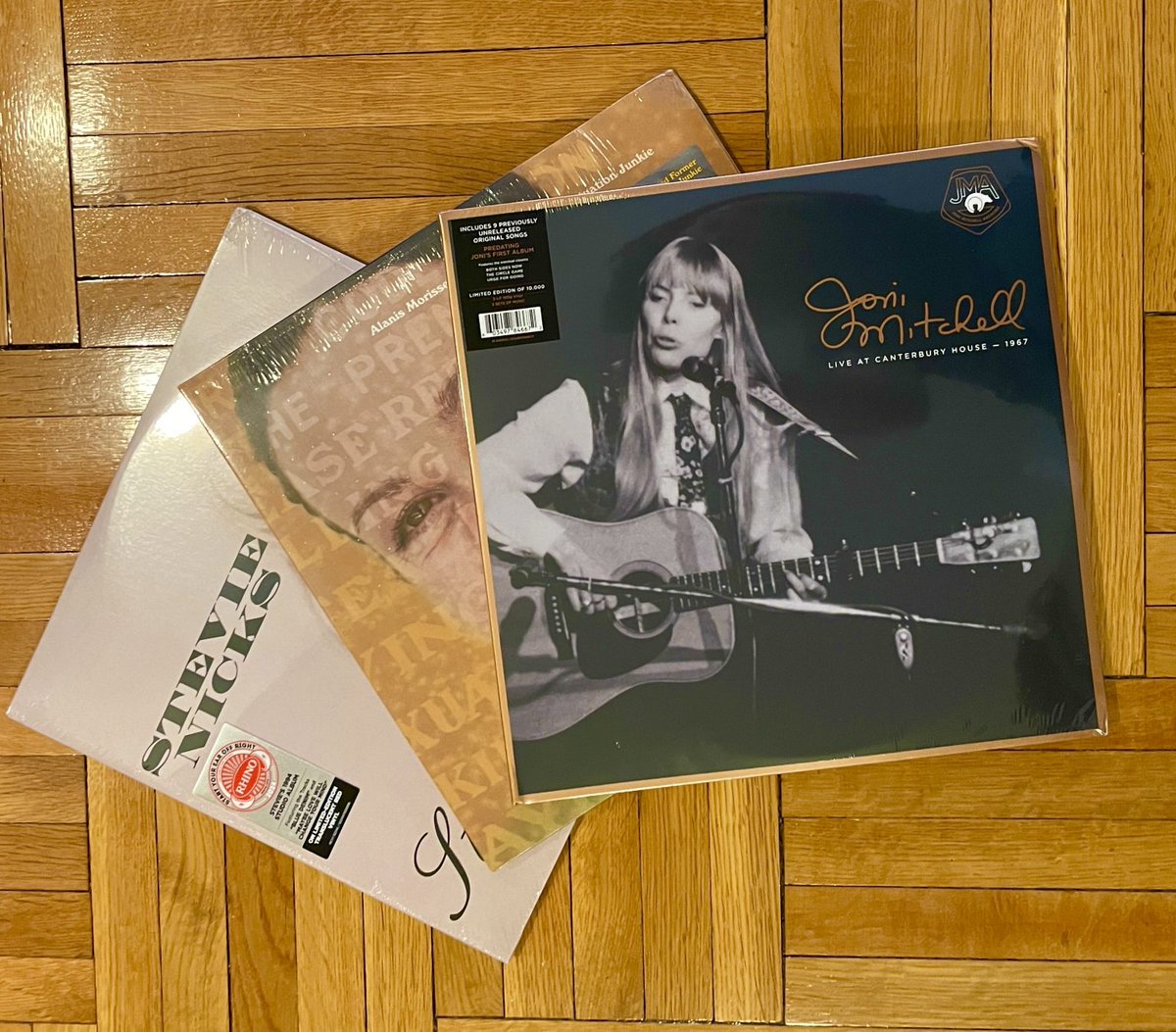 THIS IS YOUR FINAL CHANCE to win!
🧡 <a href="/jonimitchell/">Joni Mitchell</a> 's 'Live At The Canterbury House-1967'
💛 <a href="/Alanis/">Alanis Morissette</a> Morissette's 'Supposed Former Infatuation Junkie' 
❤️ <a href="/StevieNicks/">Stevie Nicks</a> 'Street Angel'
ENTER HERE before April 25, 2025:
thewimn.com/record-store-d…