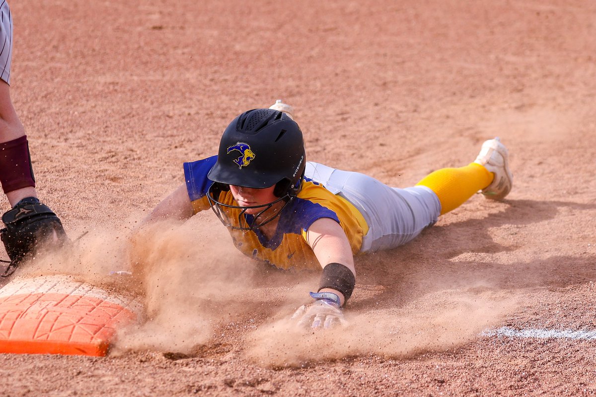 Central Ohio Photo (@sportspicsohio) on Twitter photo ๐ฅ๐ฅ
End 4th:
Gahanna 9
New Albany 4
<a href="/GLHSsoftball/">Gahanna Lincoln Lions Softball</a> <a href="/GLHS_Athletics/">Gahanna Lincoln Athletics</a> <a href="/dp_dispatch/">Dave Purpura</a> <a href="/DispatchFrank/">Frank DiRenna</a> <a href="/CBUSsportsLocal/">CBUSsports</a> <a href="/NAEagleSoftball/">New Albany Softball</a> ๐ฅ๐ฅ
End 4th:
Gahanna 9
New Albany 4
<a href="/GLHSsoftball/">Gahanna Lincoln Lions Softball</a> <a href="/GLHS_Athletics/">Gahanna Lincoln Athletics</a> <a href="/dp_dispatch/">Dave Purpura</a> <a href="/DispatchFrank/">Frank DiRenna</a> <a href="/CBUSsportsLocal/">CBUSsports</a> <a href="/NAEagleSoftball/">New Albany Softball</a>