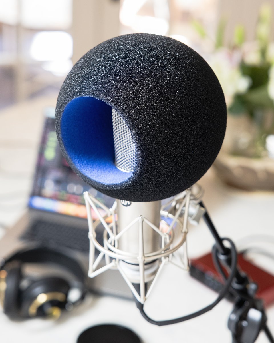 Musician's Friend (@musiciansfriend) on Twitter photo The all-seeing <a href="/kaoticaeyeball/">Kaotica Eyeball</a> senses crystal-clear recordings in your future. Now in sleek Obsidian Black, this portable vocal booth isolates your mic from reflections and noise using specially engineered, acoustically optimized foam.
Check it out: ow.ly/79I250VER4W The all-seeing <a href="/kaoticaeyeball/">Kaotica Eyeball</a> senses crystal-clear recordings in your future. Now in sleek Obsidian Black, this portable vocal booth isolates your mic from reflections and noise using specially engineered, acoustically optimized foam.
Check it out: ow.ly/79I250VER4W