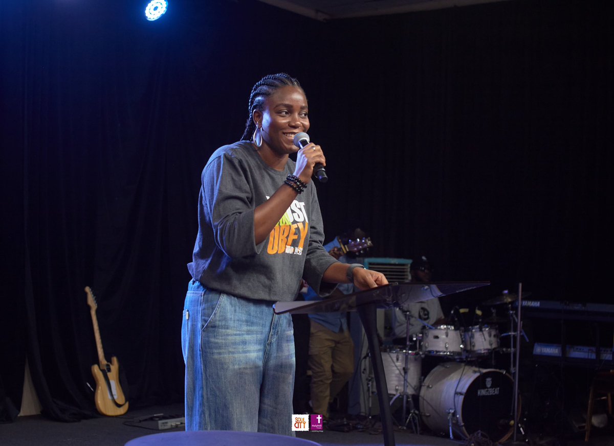 soulcityabuja's tweet photo. There’s nowhere we would rather be than in the presence of our father!!!😍📸
#SoulCityAbuja #KingdomVibesOnly #BeautifulExchange https://t.co/nBXyp1ueiJ