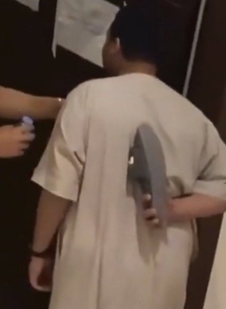مين طلع الحاسبة ؟