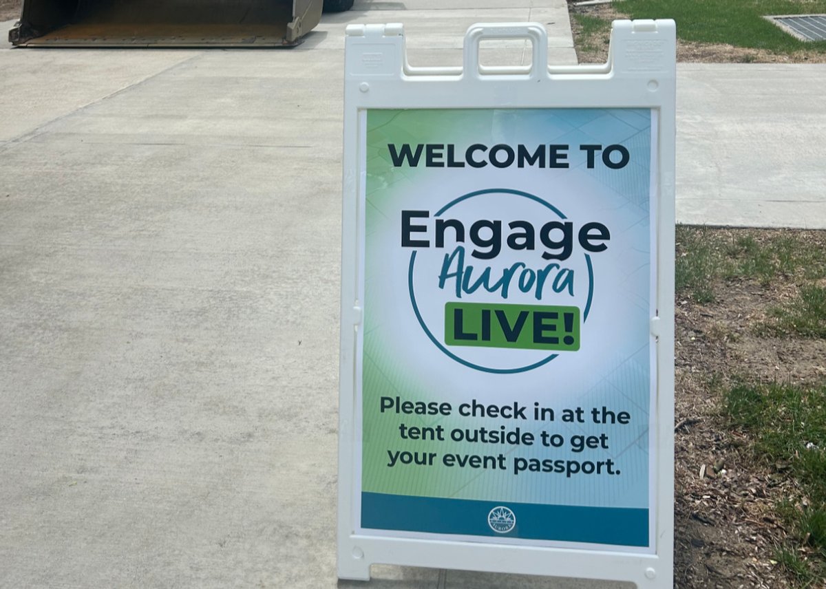 Thank you to everyone who came to Engage Aurora Live! and stopped by to learn more about Aurora Public Library's Radiating Possibilities Strategic Plan! You can still provide your feedback in a forum on EngageAurora.org/LibraryVision.

Share your thoughts at  zurl.co/kk4AL