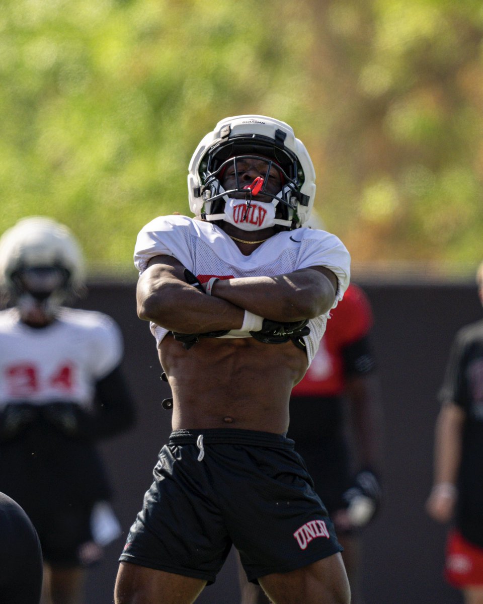 unlvfootball's tweet photo. Let’s have a week 😎 https://t.co/gE0gb0qpnA