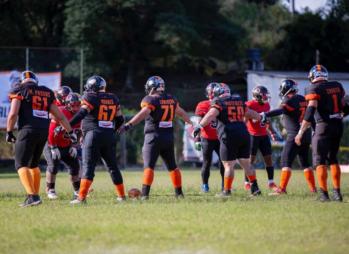 Always gotta check your splits before the snap