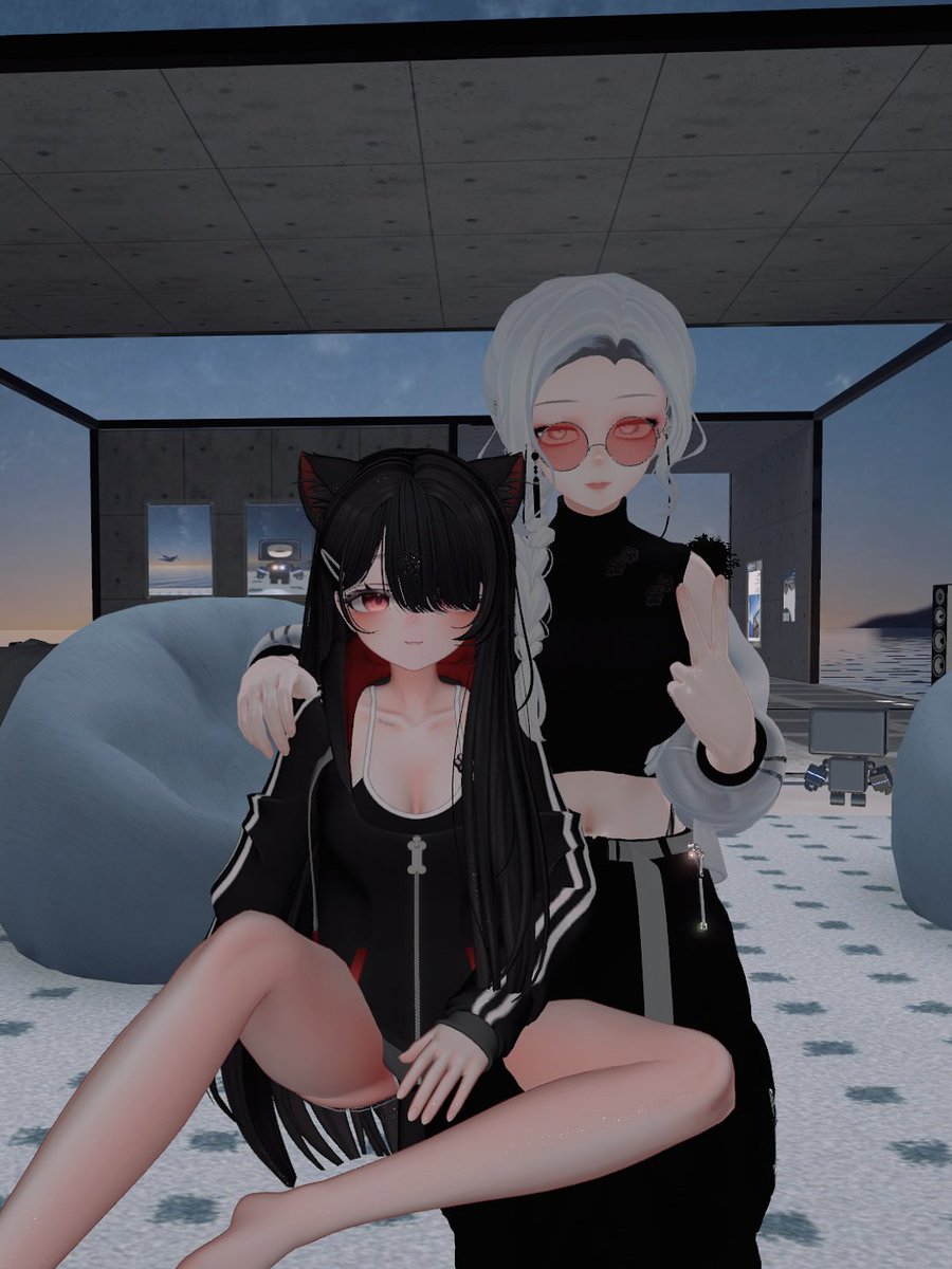 ドロロ (@dororovr) on Twitter photo 