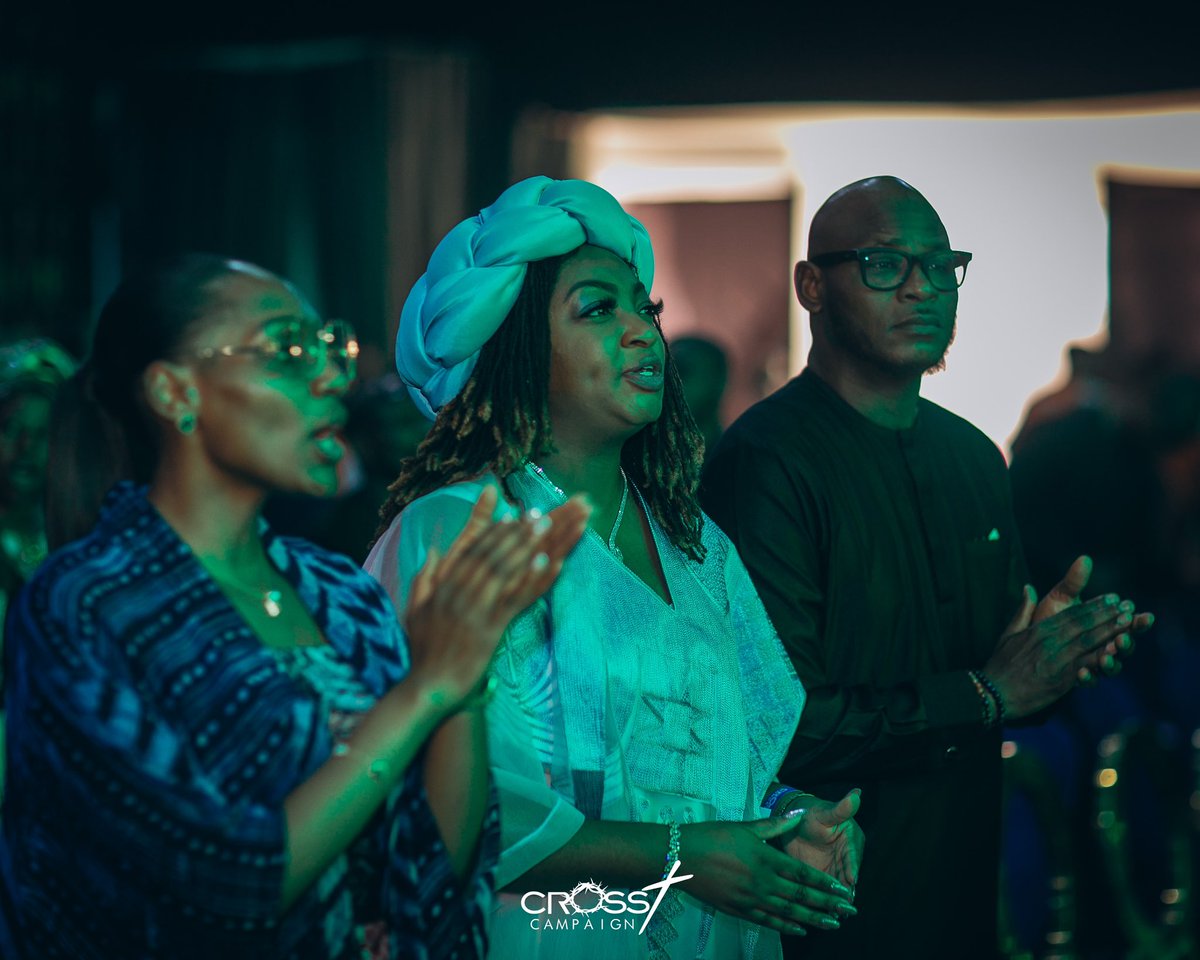 C R O S S    C A M P A I G N tweet media