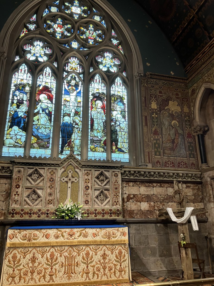 Easter Sunday joy - a packed church, choir, brass and full immersion baptism   Alleluia Christ is risen, he is risen indeed - alleluia. #EasterSunday #Easter2025