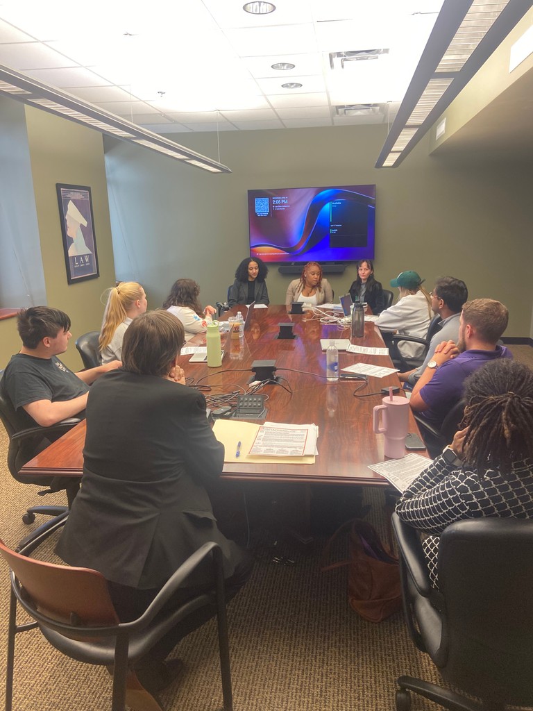 LAKidsRights's tweet image. We had a great time visiting with the student-attorneys of the Juvenile Defense Clinic at LSU Law Center last week!