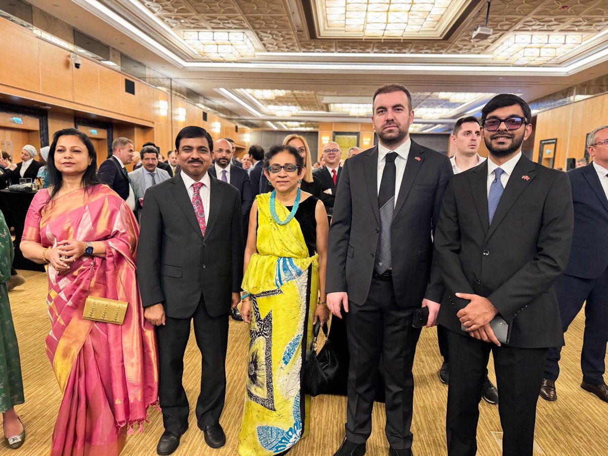 Bangladeş Milli Günü ve Bengal Yeni Yılı vesilesiyle düzenlenen resepsiyona katıldık. 

🇧🇩 🇮🇳 🇱🇰 🇹🇷