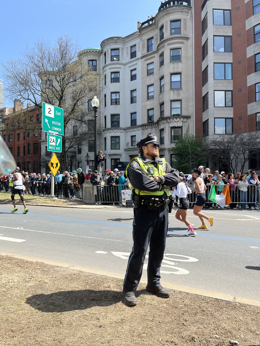 As we congratulate runners approaching the finish line, officers remain focused along the marathon route to ensure a safe event for everyone. #BostonMarathon