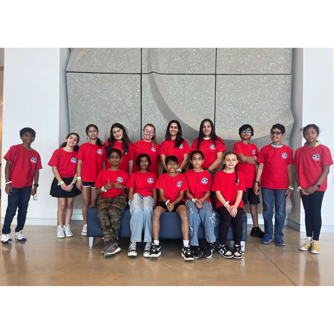 FSAPrivate's tweet image. 🚀 Our 5th graders just returned from an unforgettable adventure at Space Camp!

From astronaut training to rocket science fun, this annual trip is a highlight of the year and blasts learning into orbit! 🌌👩‍🚀🛰️

#SpaceCamp