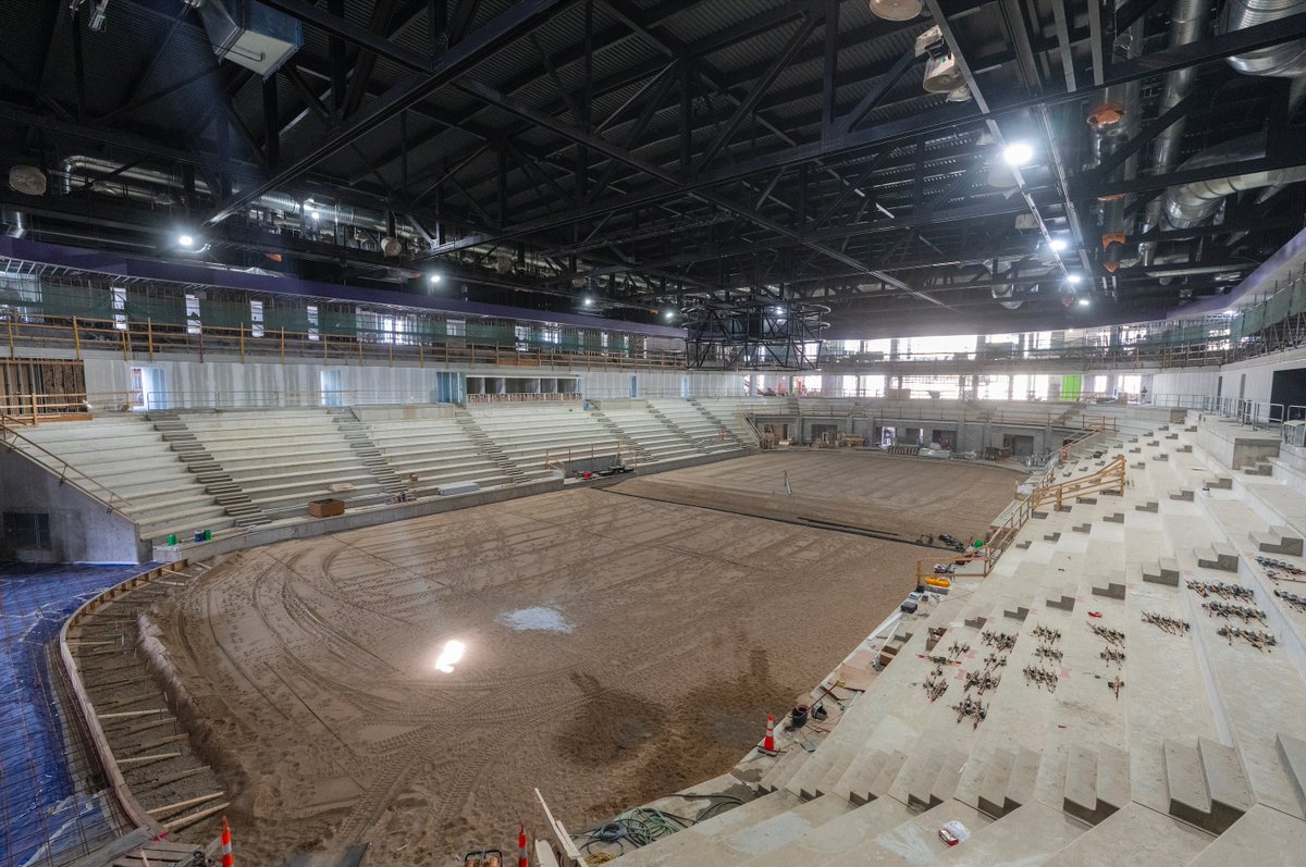 🚨HUGE DAY🚨 

Lee &amp; Penny Anderson Arena season tickets for both hockeys and basketballs are on sale NOW! It's going to be a huge fall in St. Paul, take a look at what you could be walking into⬇️

Your pick of seats if you act today: tinyurl.com/65hn877b

#RollToms