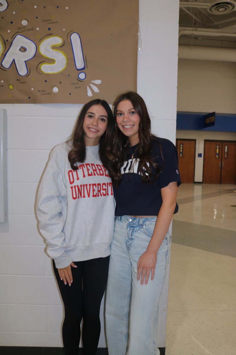 Officially official! 🤍 #gothunder <a href="/TrineWBB/">Trine Women's BBall</a>