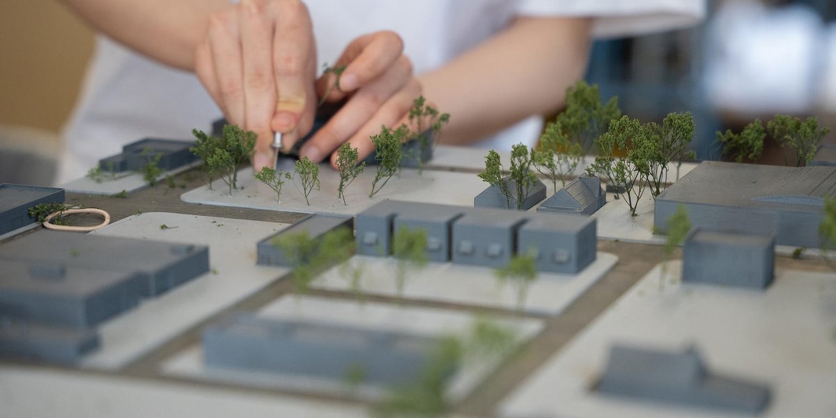 A spring Architecture studio challenges students to balance private and civic functions, foster inclusivity and champion innovation bit.ly/3Gw8tsx