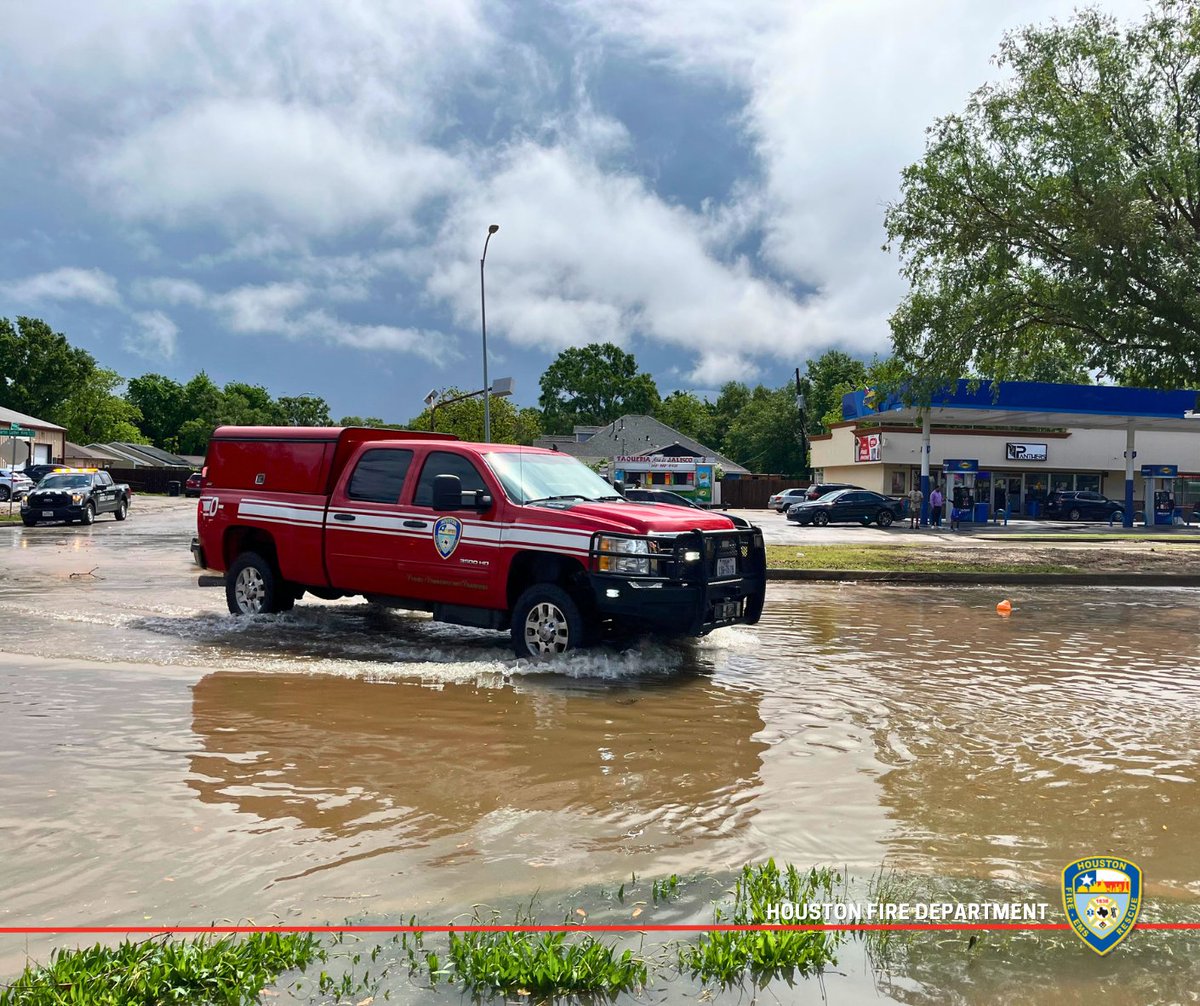 Houston Fire Dept (@houstonfire) on Twitter photo HFD responded to South Park flooding along MLK Blvd south of 610 with high-water vehicles, boats & drone. Four people evacuated from vehicles, no injuries. District 46 organized swift response. Avoid the area. Remember: Turn Around, Don't Drown. #HoustonFire #TurnAroundDontDrown HFD responded to South Park flooding along MLK Blvd south of 610 with high-water vehicles, boats & drone. Four people evacuated from vehicles, no injuries. District 46 organized swift response. Avoid the area. Remember: Turn Around, Don't Drown. #HoustonFire #TurnAroundDontDrown