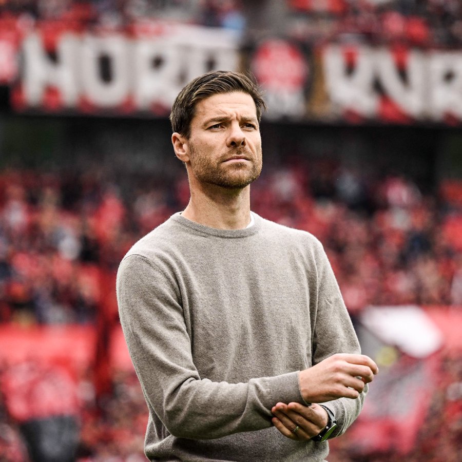 RealBrasil_BR's tweet photo. 🚨 Xabi Alonso é o único candidato a substituir Carlo Ancelotti. 

[@JorgeCPicon - @Rodra10_97] https://t.co/pcHpFBe6aH