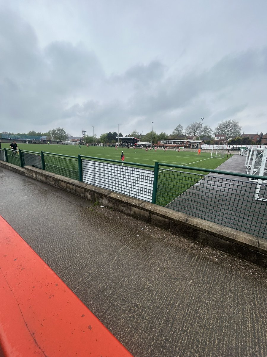 MLS Groundhoppers (@ggroundhoppers) on Twitter photo Game 17 of 2025:
21/04/25 - 15:00
<a href="/EastwoodCFCV2/">Eastwood CFC</a> 0-3 <a href="/BelperUnited/">𝙱𝚎𝚕𝚙𝚎𝚛 𝚄𝚗𝚒𝚝𝚎𝚍 | 🟢⚫️</a>
📍Coronation Park
🏆UCL Premier Division North
💷£5
Belper fully deserving of the 3pts, which ruined Eastwoods chance of claiming the title on the last day.
#NonLeague Game 17 of 2025:
21/04/25 - 15:00
<a href="/EastwoodCFCV2/">Eastwood CFC</a> 0-3 <a href="/BelperUnited/">𝙱𝚎𝚕𝚙𝚎𝚛 𝚄𝚗𝚒𝚝𝚎𝚍 | 🟢⚫️</a>
📍Coronation Park
🏆UCL Premier Division North
💷£5
Belper fully deserving of the 3pts, which ruined Eastwoods chance of claiming the title on the last day.
#NonLeague
