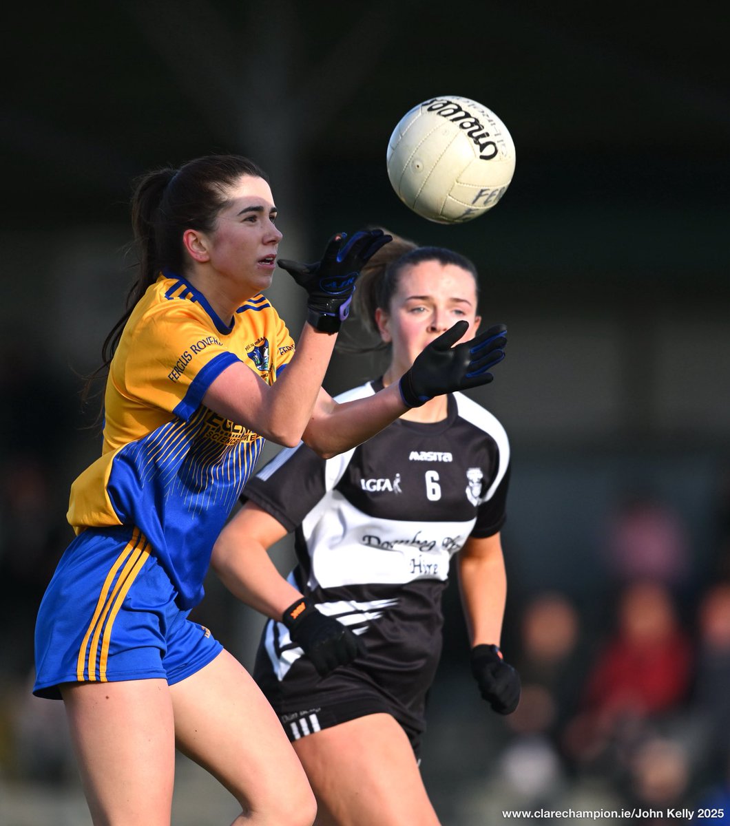 ClareChampion's tweet image. Division 2 Ladies Football League Final at Kilmihil. The final score is @fergusrovers 3-09 @DoonbegLGFA  2-06. @Clarelgfa @rengenpower  #LGFA  Photographs by John Kelly