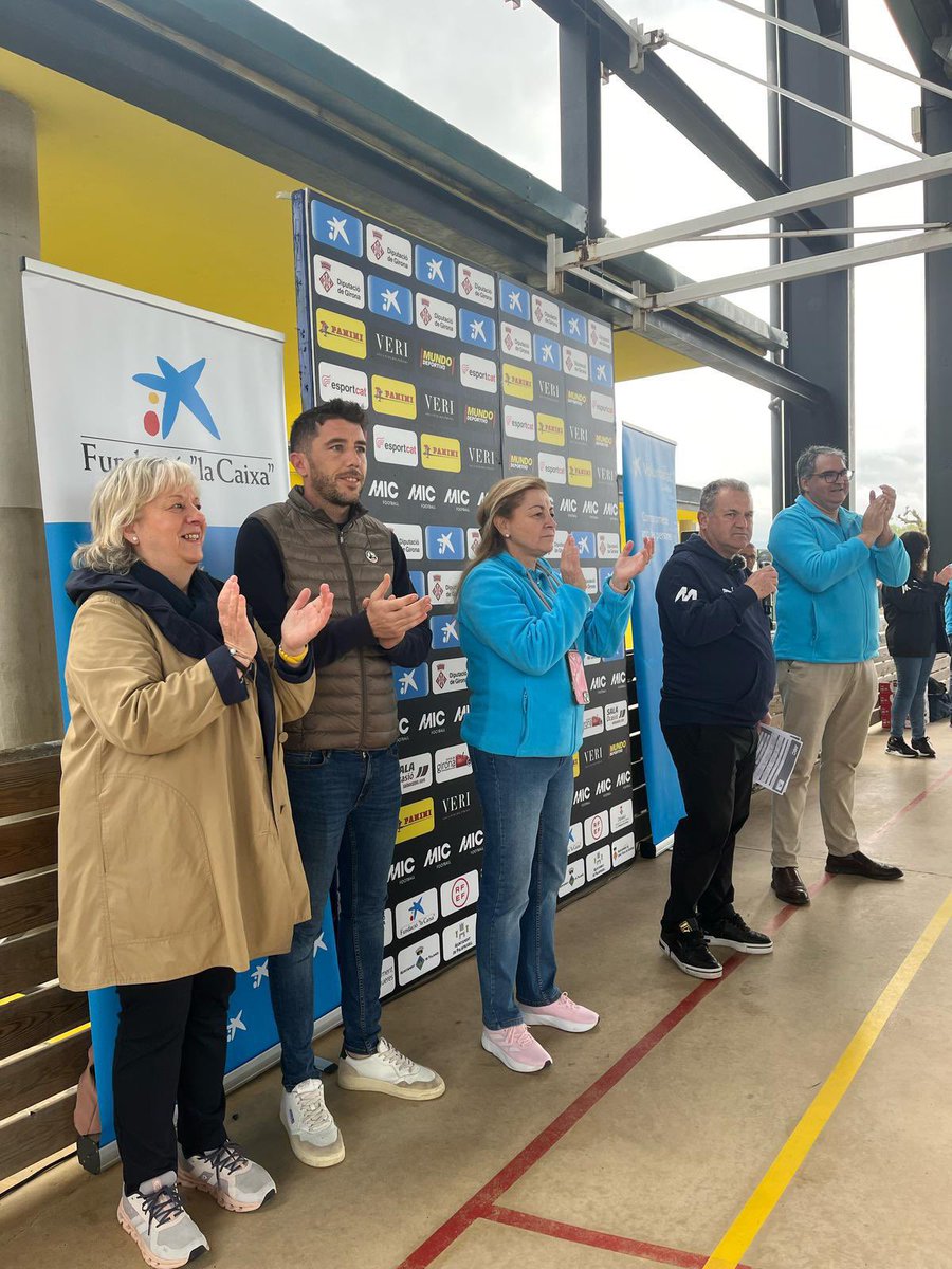 juntsxvidreres's tweet photo. 💙Una nova edició del #MICINTEGRA va portar-se a terme el passat dissabte a #vidreres @micfootballcup
ℹ️Hi van assistir els regidors Jose Berjaga i Margarita Solé https://t.co/AjqISKobEu