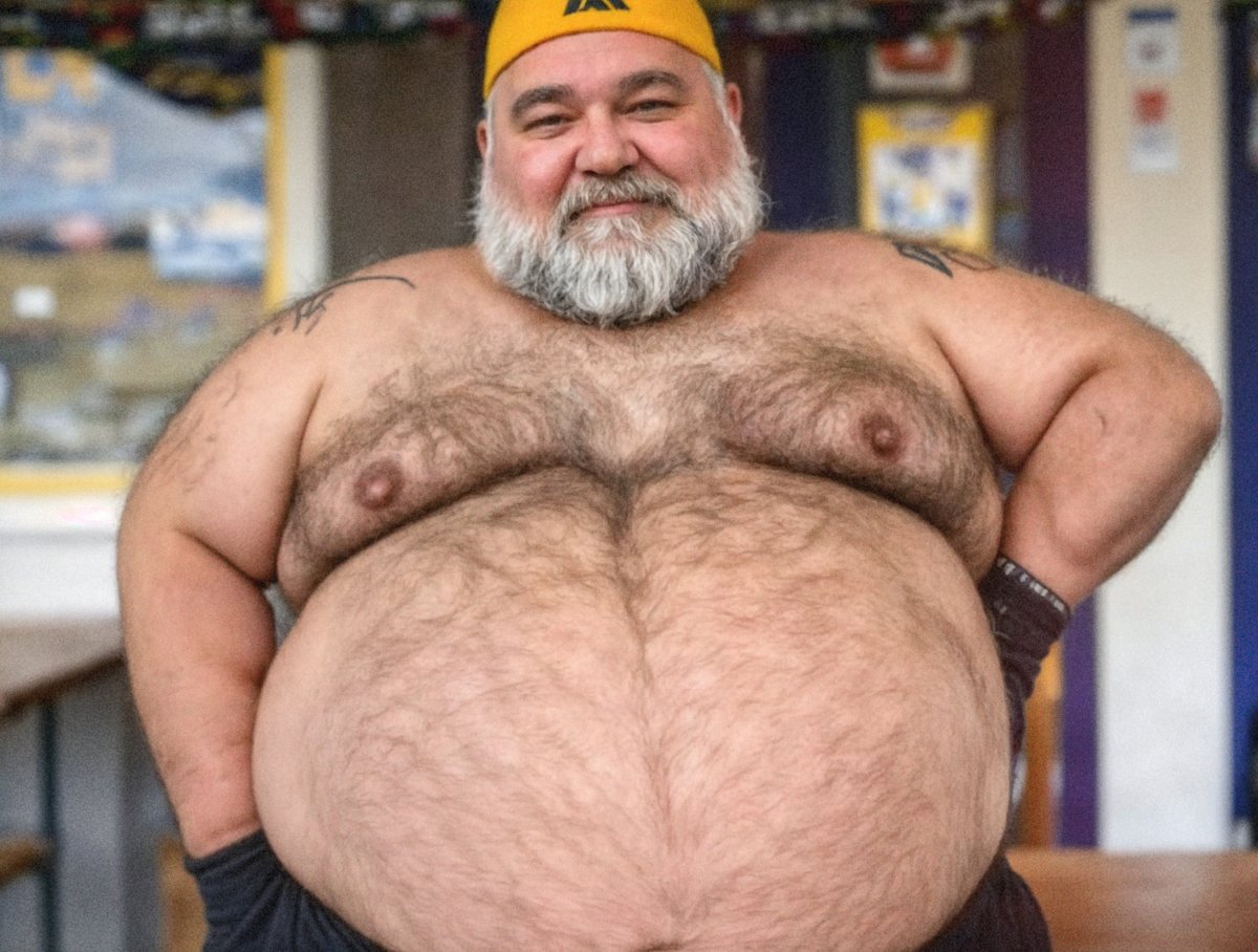 / workout 👮 / #gaychubby #gaybear #gaychub #chubbygay #gayart #gayman #beargay #gaybeard #chub #gaybears #bear #chubbybear #daddybear #chubby #gaydaddy #gaychaser #gayporn #porn #bearporn #chubbyporn