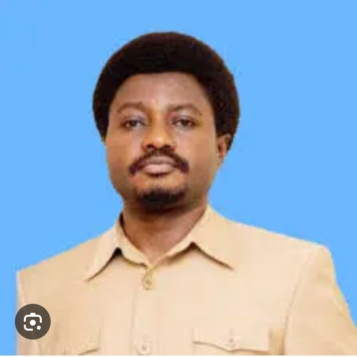 Mais bon Dieu pourquoi Madame <a href="/SuminwaJudith/">Judith SUMINWA TULUKA</a> garde encore pareil conseiller juridique dans son gouvernement? <a href="/ConstantMutamba/">Constant Mutamba</a>  vient d'étaler ses limites. <a href="/fatshi13/">Félix A. Tshisekedi</a> faite quelque choses que le ministère dépose sa démission ou qu'il soit révoqué.