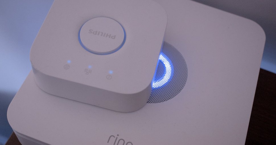 csaiot's tweet image. “You can add a #Matter bridge to connect the legacy and existing non-Matter products and make them compatible with the Matter network. For example, a Matter bridge can make an old #Zigbee plug work with the Matter network.” @shadez, @xdadevelopers

hubs.ly/Q03j7MlQ0…