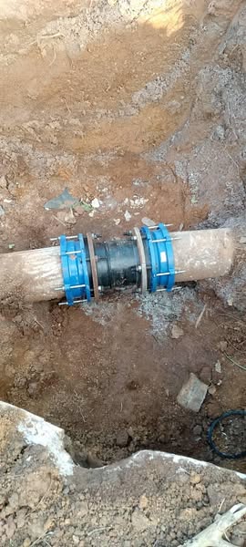 Ayer , trabajadores de nuestra Empresa de Acueducto y Alcantarillado de Artemisa realizaron con éxitos una operación para suprimir salideros en  conductora y mantener la vitalidad del Hospital en San Cristóbal en Artemisa.
#1Mayo