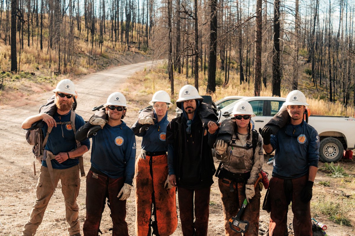 The Corps Network (@thecorpsnetwork) on Twitter photo #AmeriCorps is at risk. Drastic cuts threaten the future of <a href="/AmeriCorps/">AmeriCorps</a> members who provide critical services to thousands upon thousands of Americans every year.
Urge Congress to #SaveAmeriCorps.
Learn more: corpsnetwork.org/we-must-act-no… #AmeriCorps is at risk. Drastic cuts threaten the future of <a href="/AmeriCorps/">AmeriCorps</a> members who provide critical services to thousands upon thousands of Americans every year.
Urge Congress to #SaveAmeriCorps.
Learn more: corpsnetwork.org/we-must-act-no…