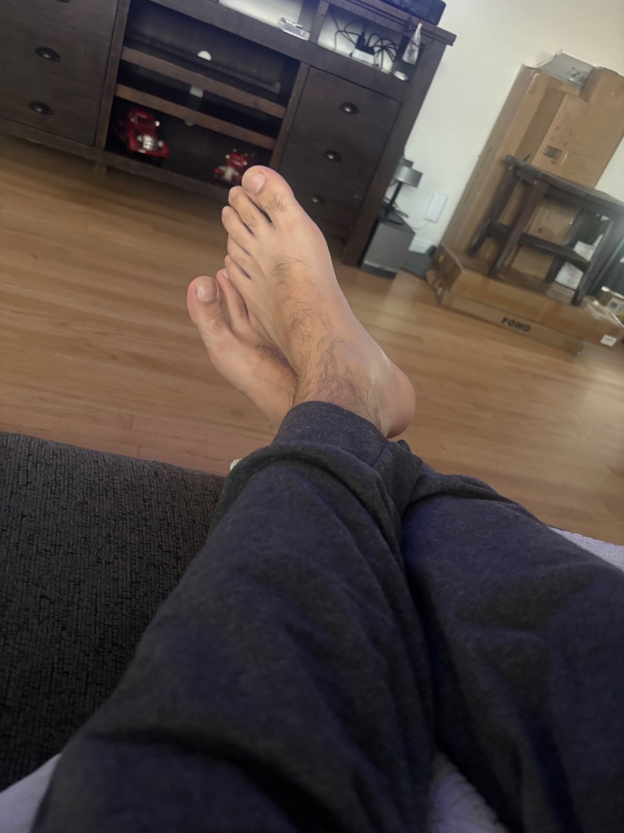 BangingFeet's tweet photo. @miguelihunt https://t.co/LrxYSXKBYt