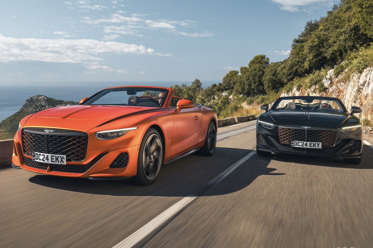 newotomobil's tweet photo. New Bentley Batur Convertible...
#bentley #batur 
#newbentleybatur 
#bentleybaturconvertible 
#baturconvertible 
 #newbentley https://t.co/rl1NAw8rZZ