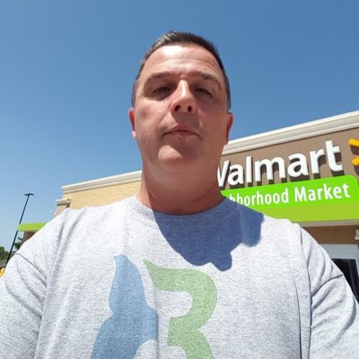 bositirone's tweet photo. #NewProfilePic https://t.co/BcpZmMaEJN