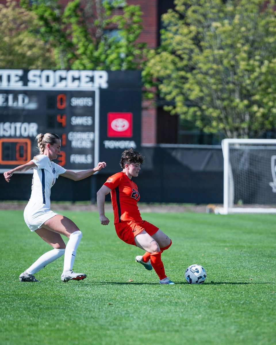 BeaverWSoccer's tweet photo. A few of our faves from Saturday’s game 📸

#GoBeavs https://t.co/sZ0pITTwRx