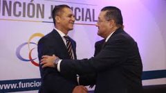 EcuadorLibreRed's tweet photo. 🔴 DE RIPLEY quien defiende la descabellada "acción de protección" del deudor millonario del Estado @OscarAyerve es quien quedó último en la elección presidencial: @ivansaquicela quién además puso en la terna para presidir el @CJudicaturaEc a Wilman Terán hoy preso por corrupción https://t.co/YydBlzFMeQ