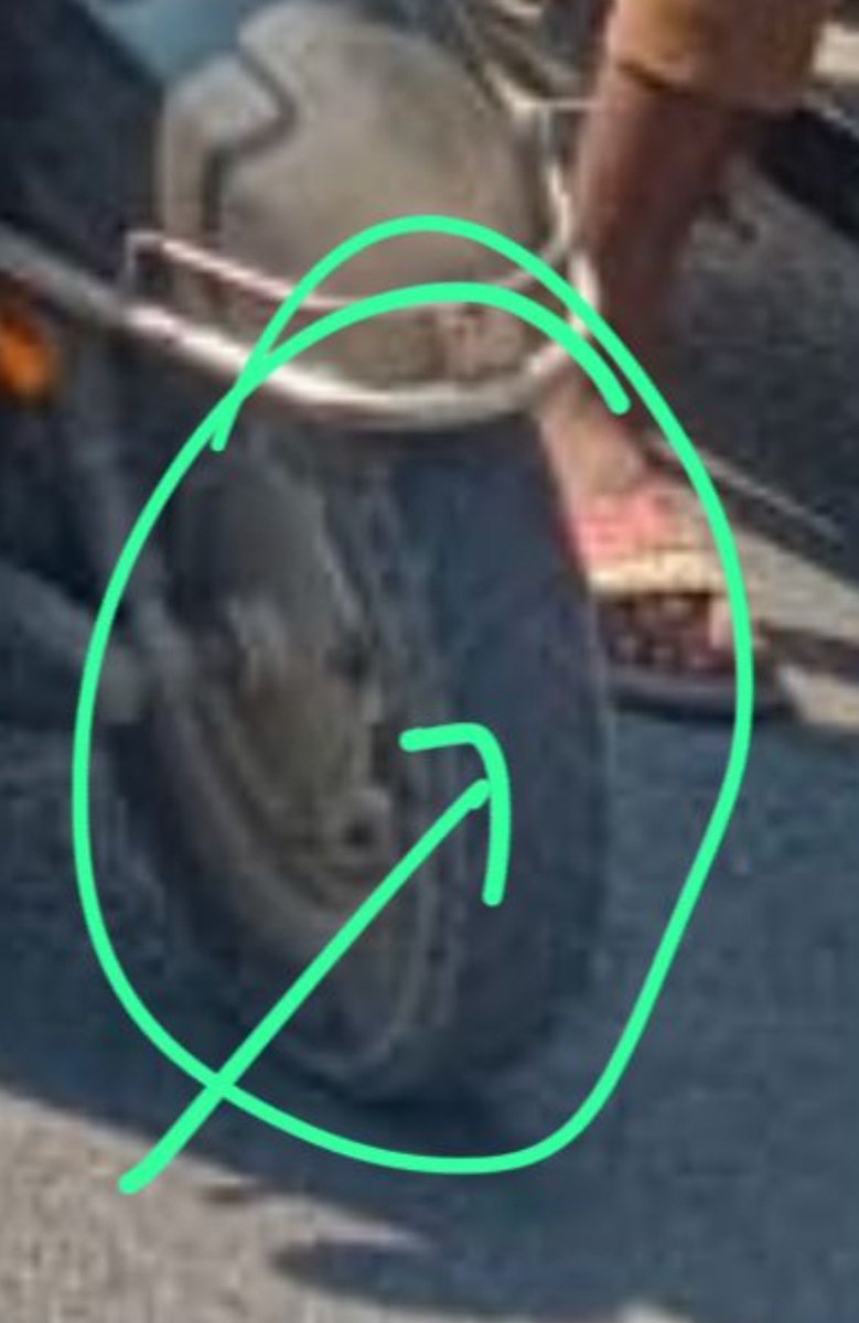 motordave2's tweet image. What happens when he rear ends someone over wet surface with such #Bald Tyres?

Bommasandra Flyover accident a #reminder for all to maintain #Tyres before heading out. 

Automobiles needs attention &amp;amp; not casual approach.

@ChristinMP_ 
@DriveSmart_IN @dabir @Nik_blr @Lutapi_