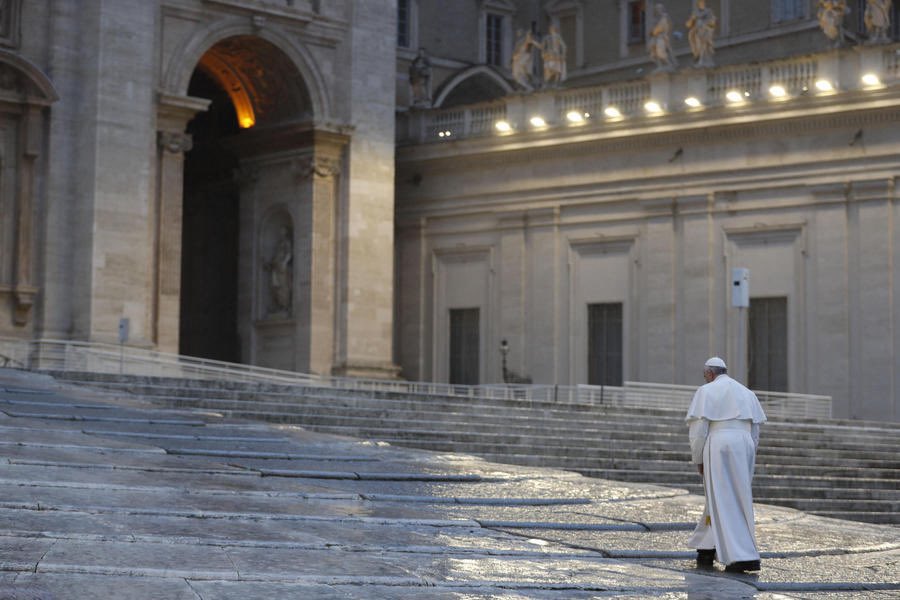 marcopetrachi's tweet photo. #PapaFrancesco https://t.co/lZfuyZd1OS